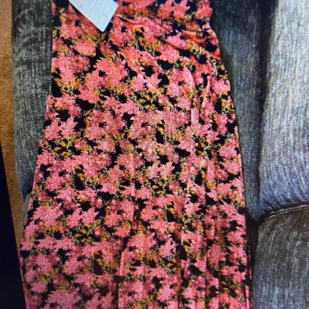 Lularoe maxi skirt small new with. Tag  floral